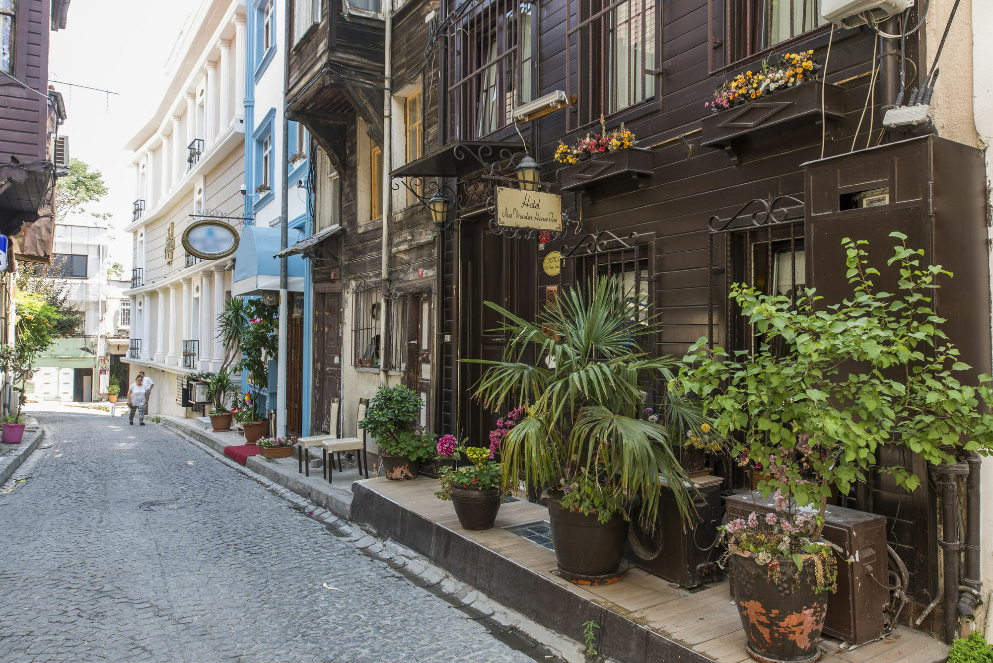 Naz Wooden House Inn Istanbul Exterior photo